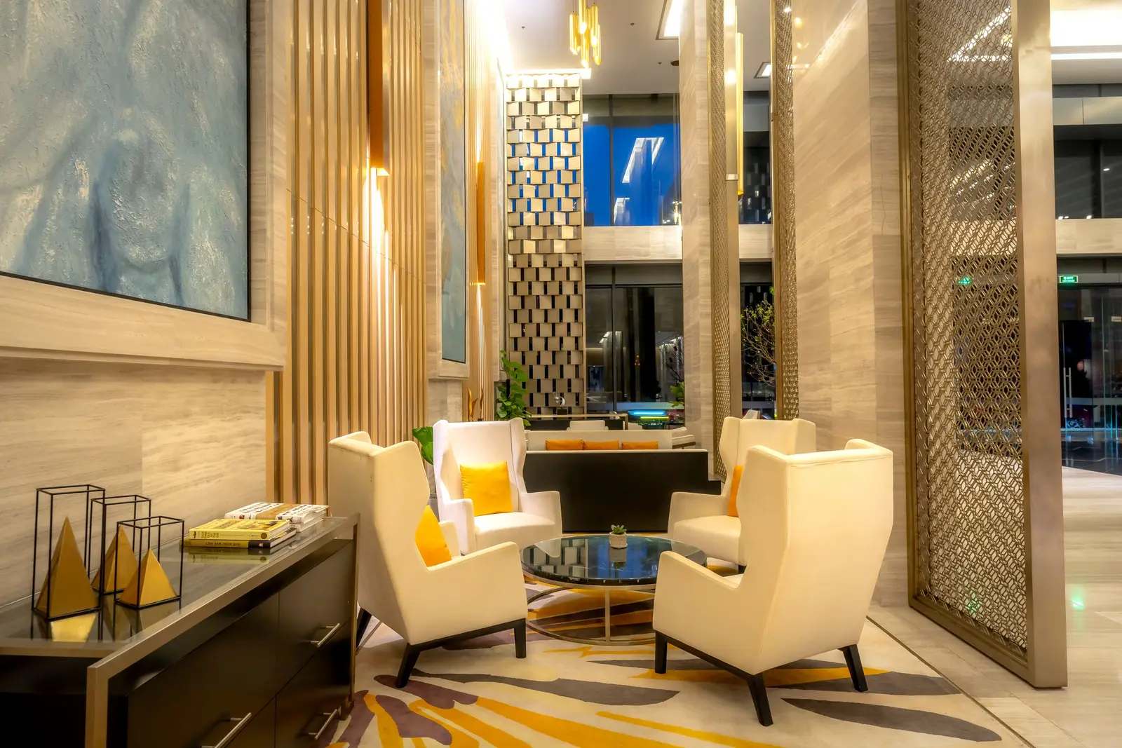 Hotellobby mit Möbeln nach Maß